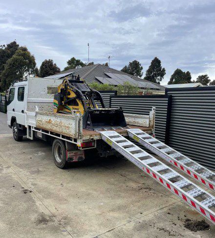 1.5 T Rated 3.3 m Aluminium Loading Ramps - Serrated Heavy Duty Design