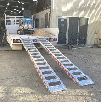 3.0T Rated 2.9m Aluminium Loading Ramps - Serrated Heavy Duty Design - Image 24